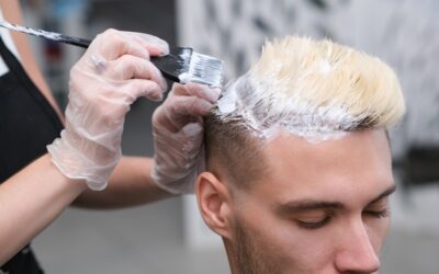 Should Men Dye Their Hair Before or After a Haircut?