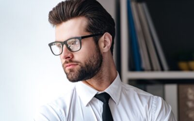 Best Haircuts for Men with Glasses