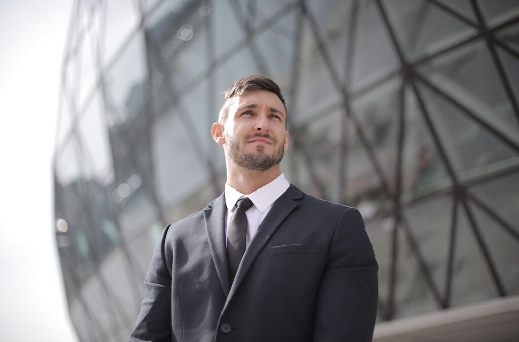 Best Men's Haircuts for Scottsdale Professionals