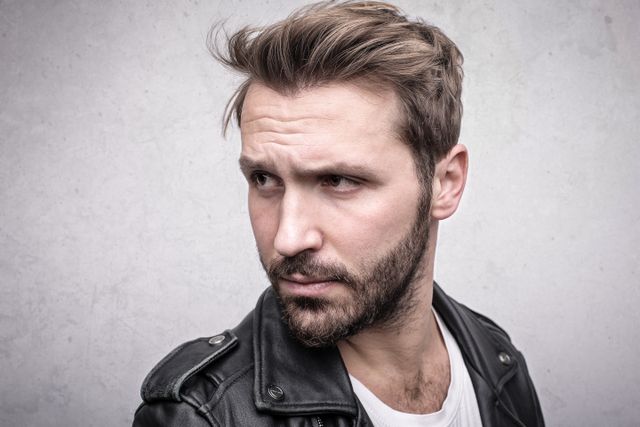 medium lenght haircut men
